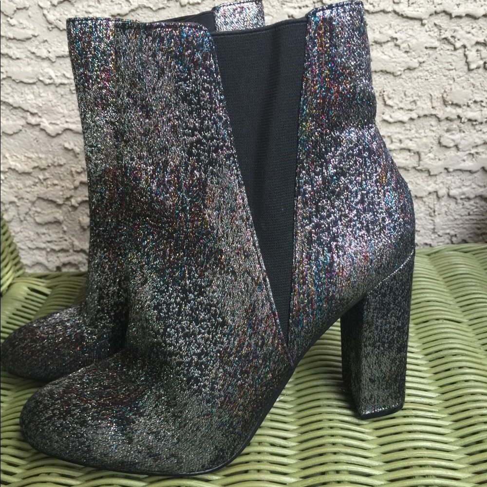 Steve Madden Silver Metallic Rainbow Glitter Boot